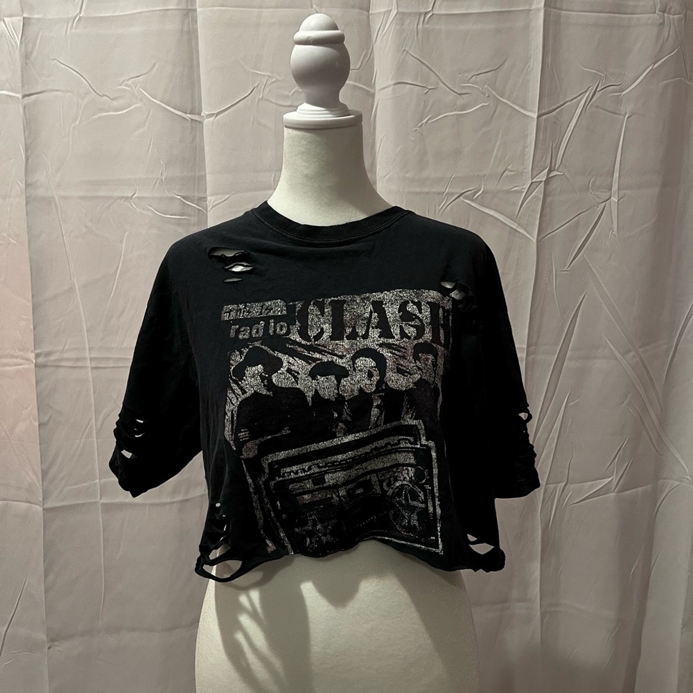 vintage band cropped tshirt